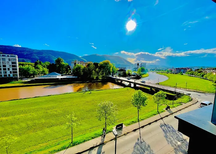 Vip Four סראייבו